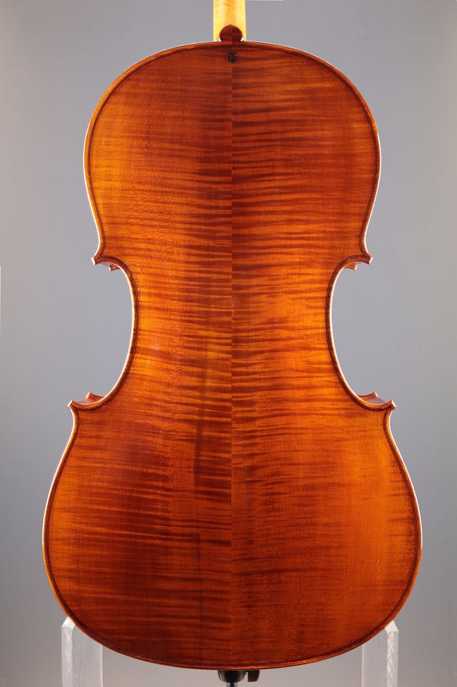 Leonhardt Rainer W. - Mittenwald Anno 2026 - Bruno d. Bär - 3/4 Cello - C-060k
